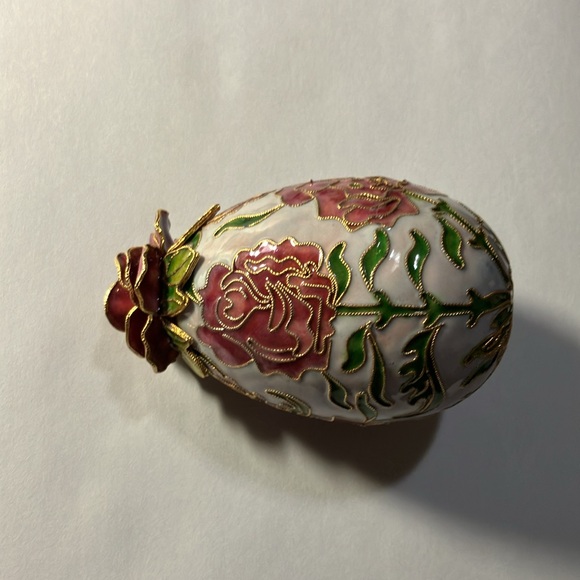 FINAL SALE PRICE Nyco International Pink Rose Topped Large Egg Ornament - Picture 3 of 3